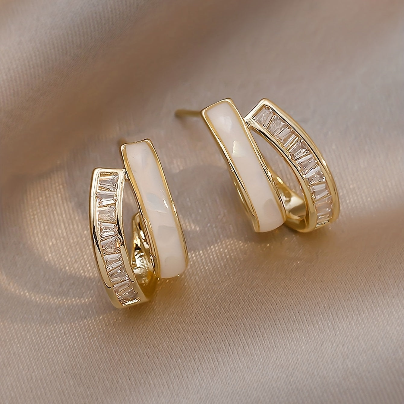 Brinco Eloá Banhado Ouro 18K