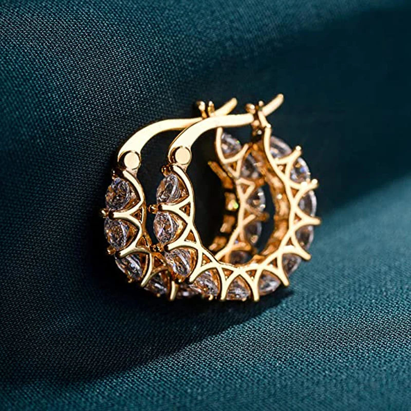 Argola Feminina com Pedras de Zircônia