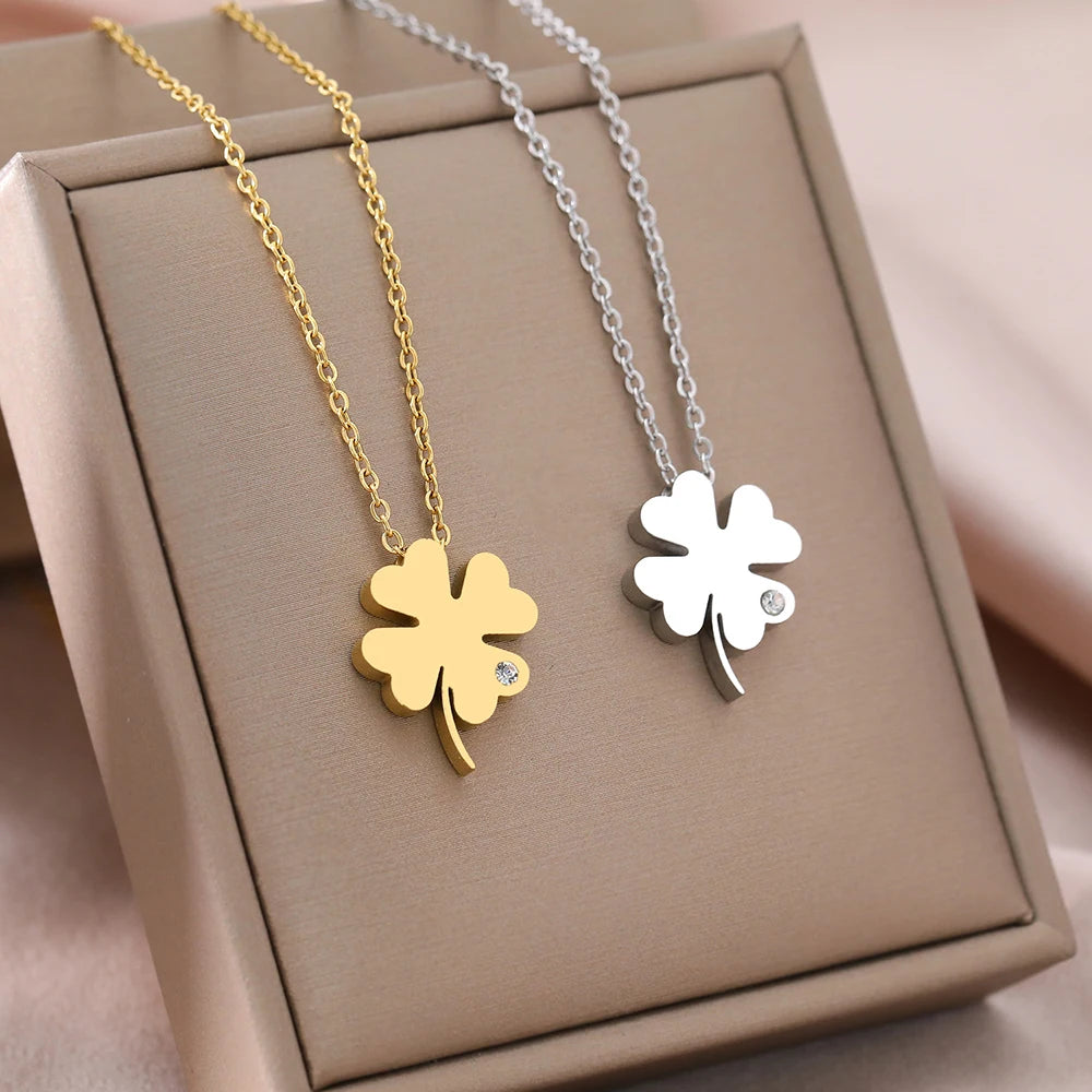 Colar Pingente de Trevo Ouro 18K