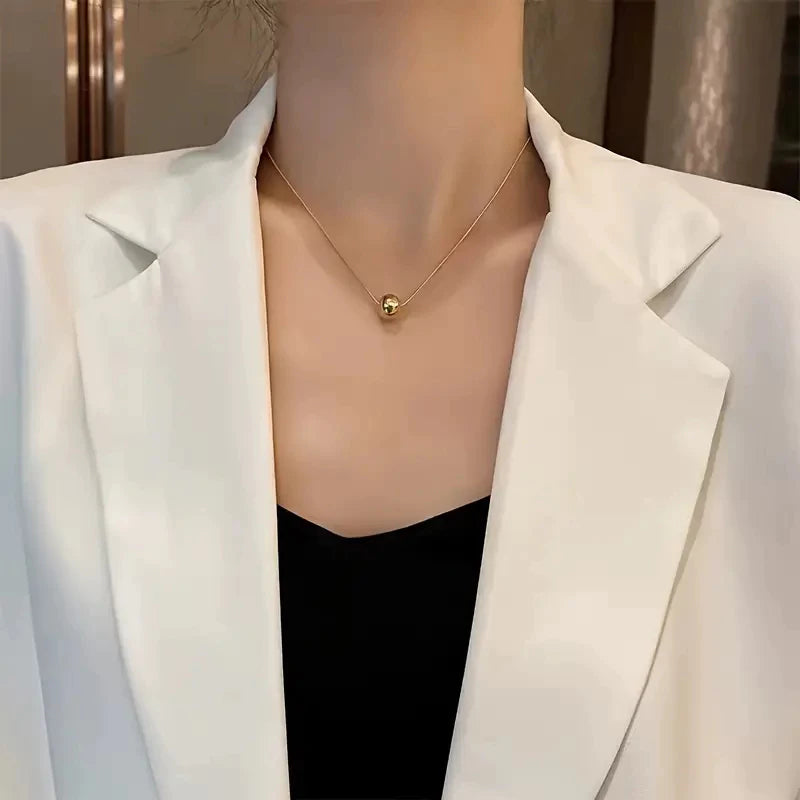 Colar com Pingente de Bolinha Folheado Ouro 18K