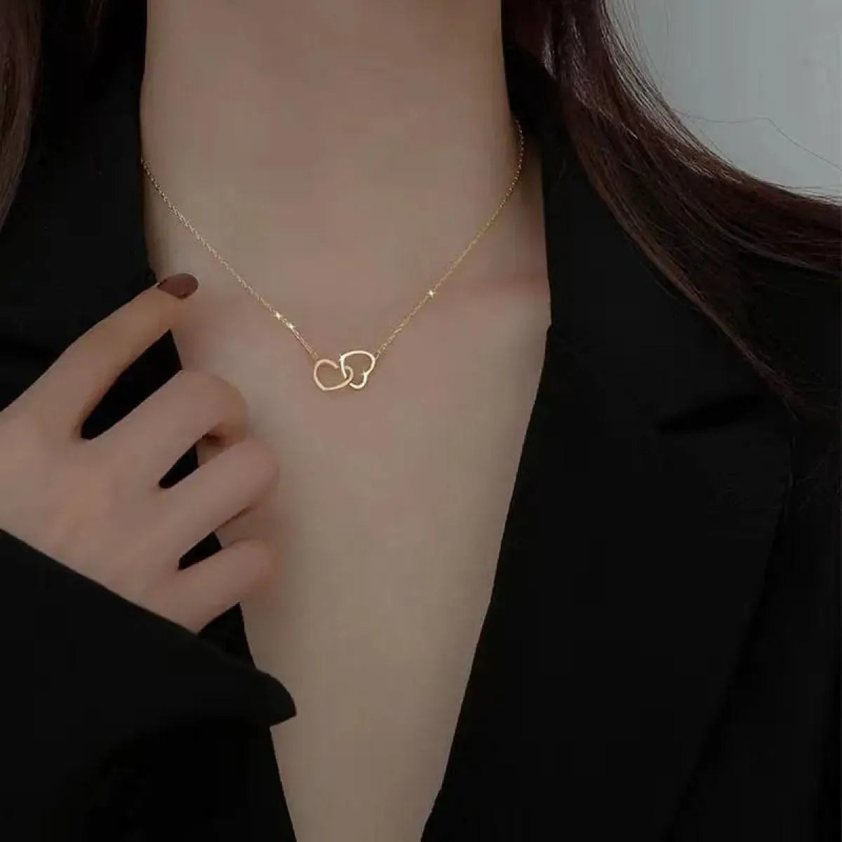Colar com Pingente de Coração Duplo Ouro 18K