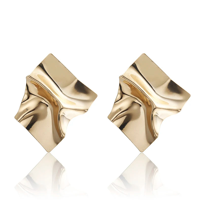 Brinco Vintage Moderno Folheado Ouro 18K