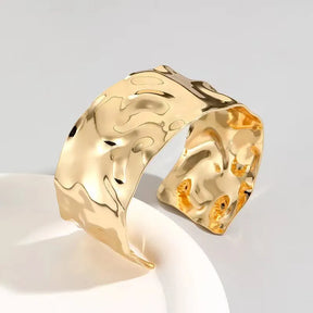 Pulseira Moderna Banhada a Ouro