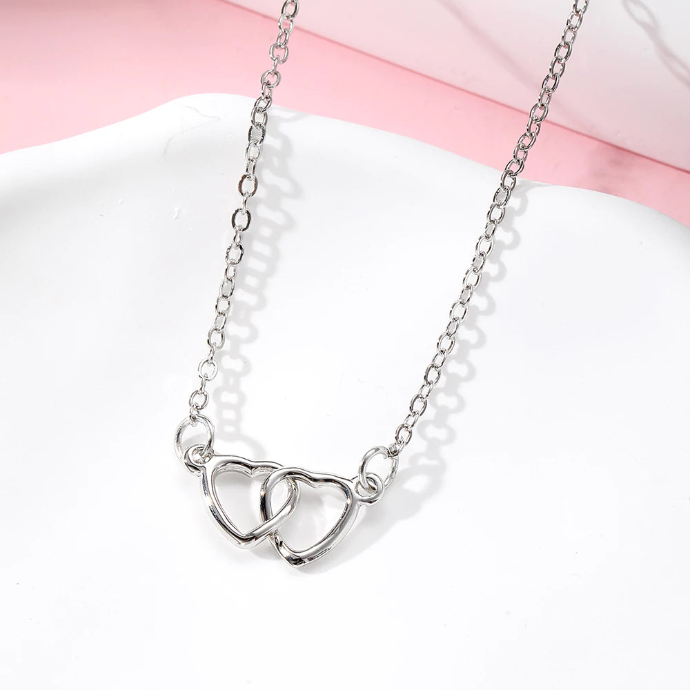 Colar com Pingente de Coração Duplo Ouro 18K